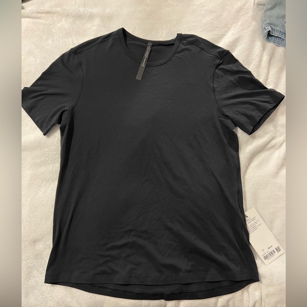 NWT lululemon Black 5 Year Basic Tee, L